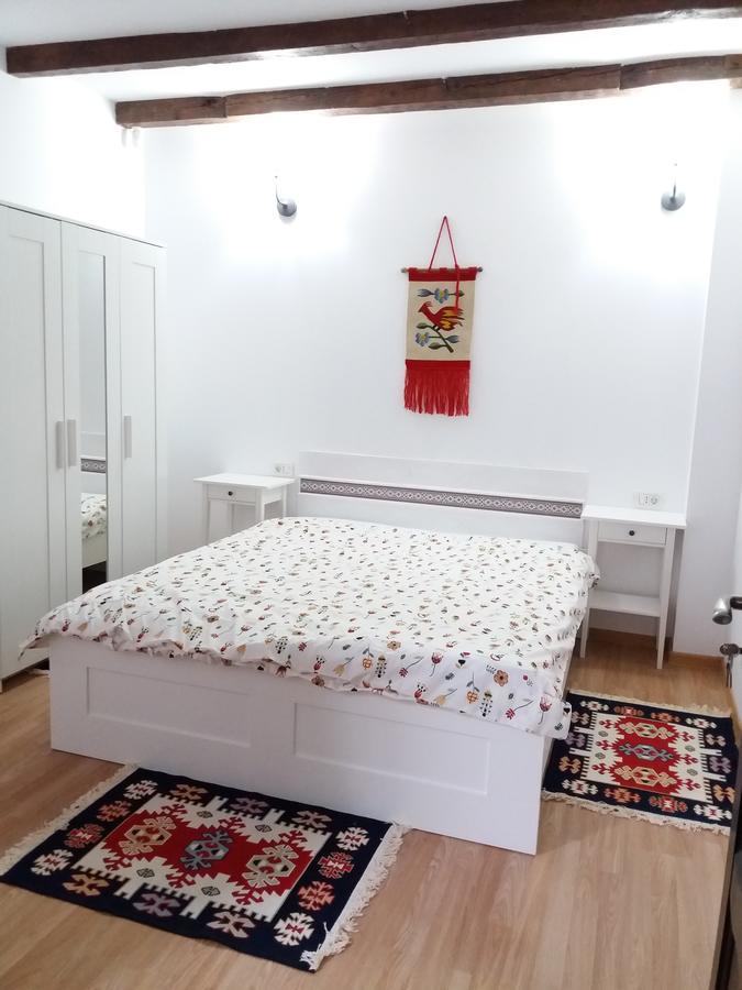Casuta Bunicilor Villa บูคาเรสต์ ภายนอก รูปภาพ