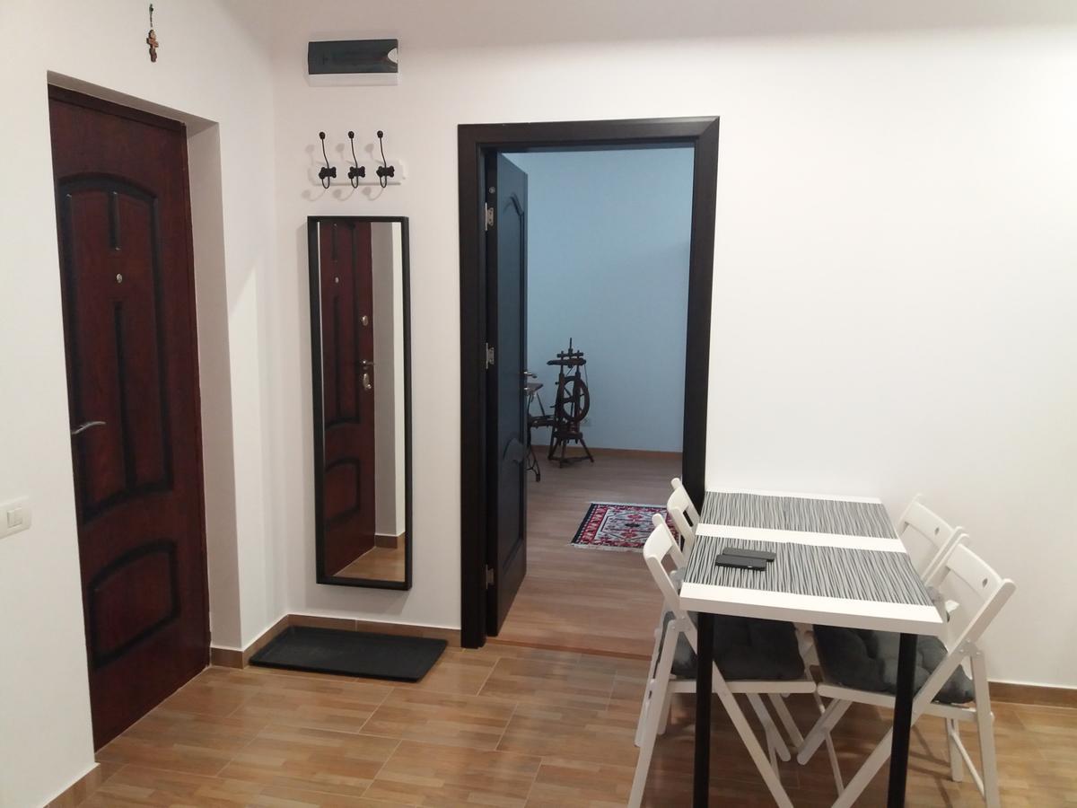 Casuta Bunicilor Villa บูคาเรสต์ ภายนอก รูปภาพ