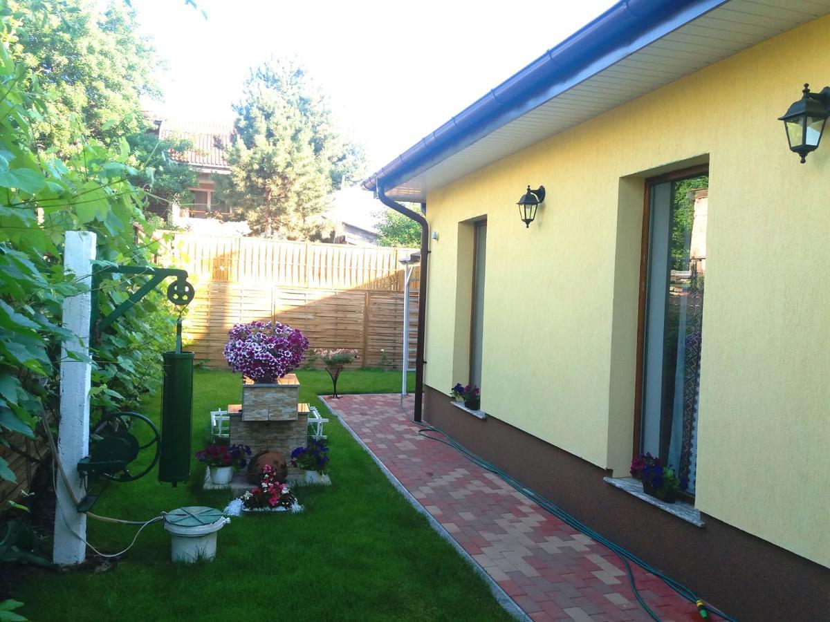Casuta Bunicilor Villa บูคาเรสต์ ภายนอก รูปภาพ